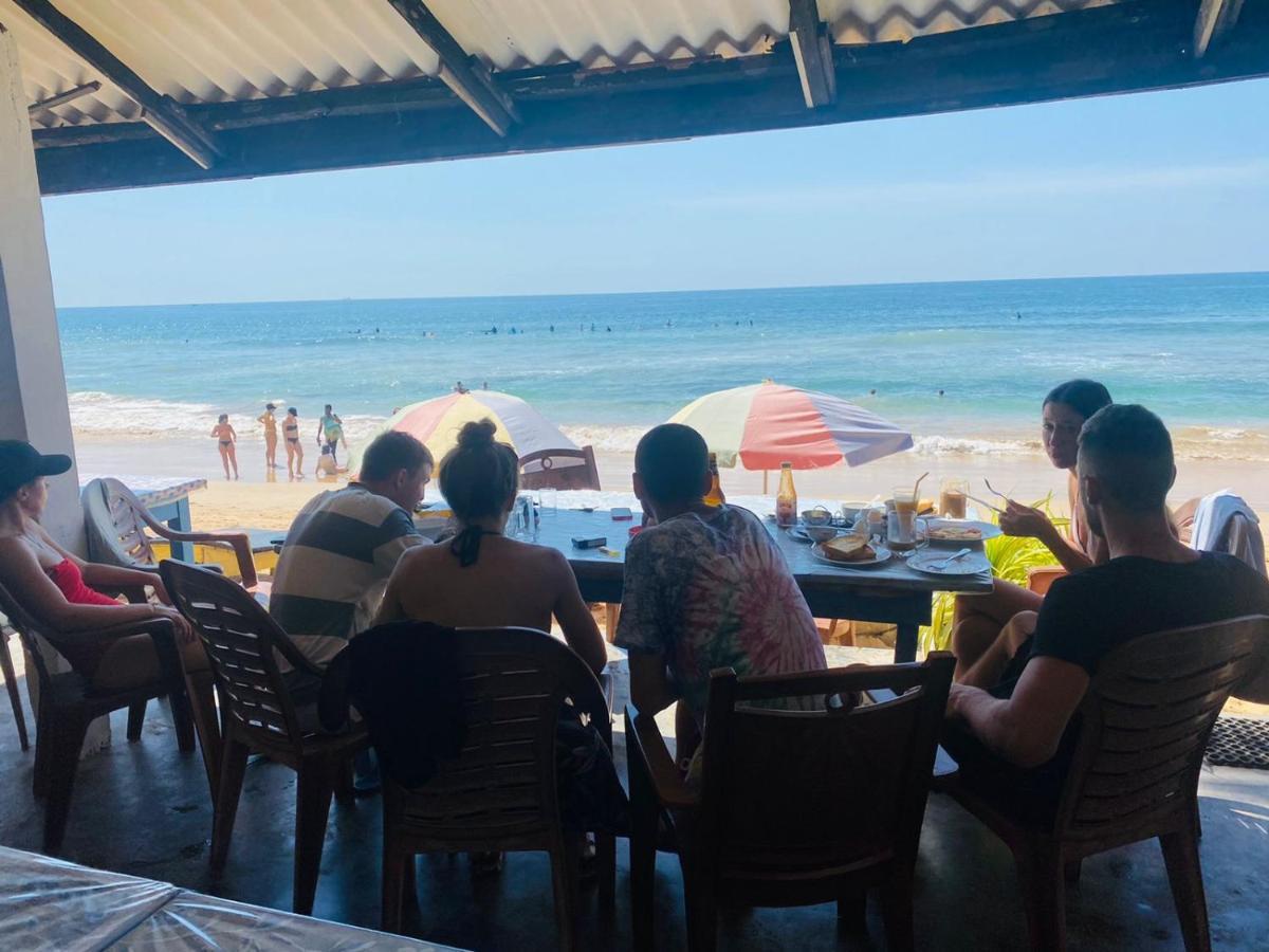 Hansa Surf Hotel 히카두와 외부 사진