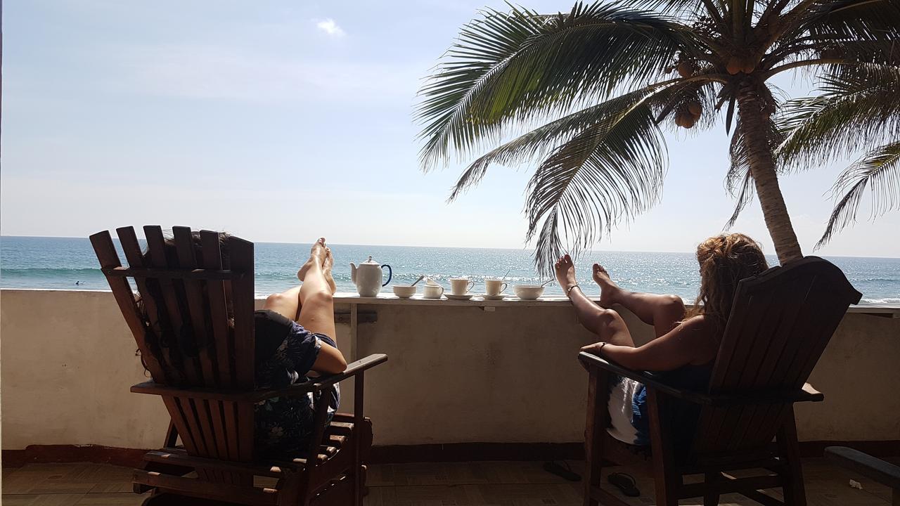 Hansa Surf Hotel 히카두와 외부 사진