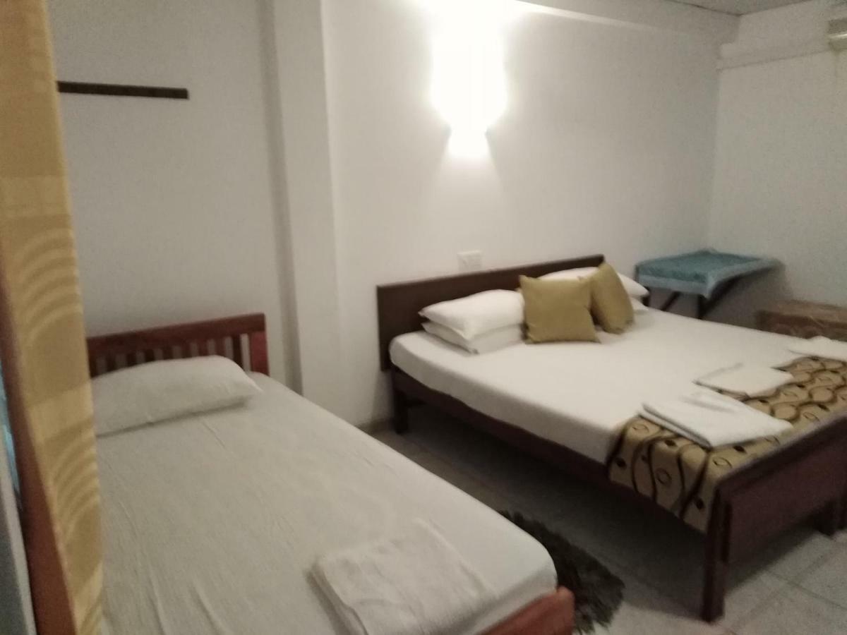 Hansa Surf Hotel 히카두와 외부 사진